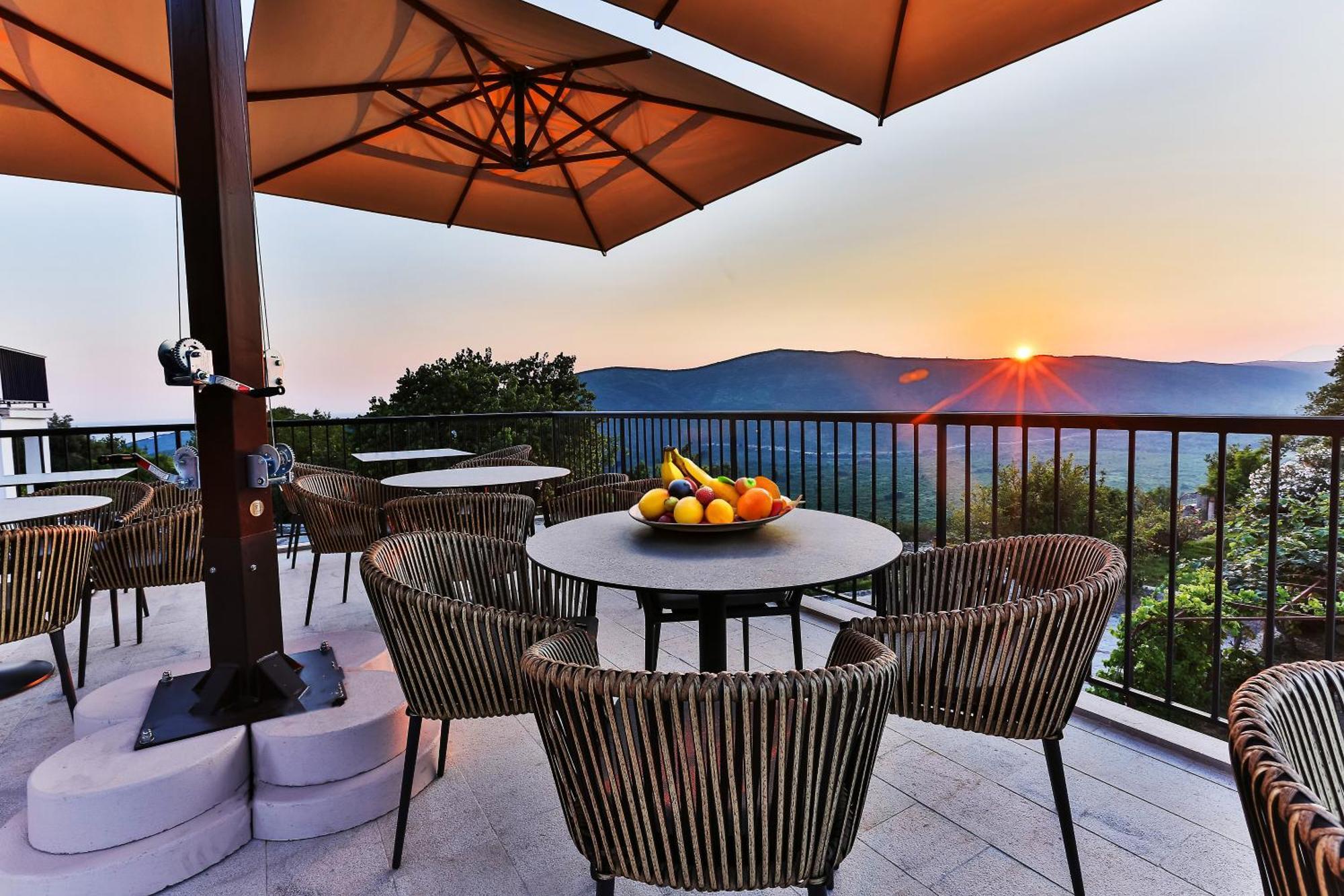 Boutique Hotel Ruzmarin Spa & Garden By Aycon Budva Exterior foto